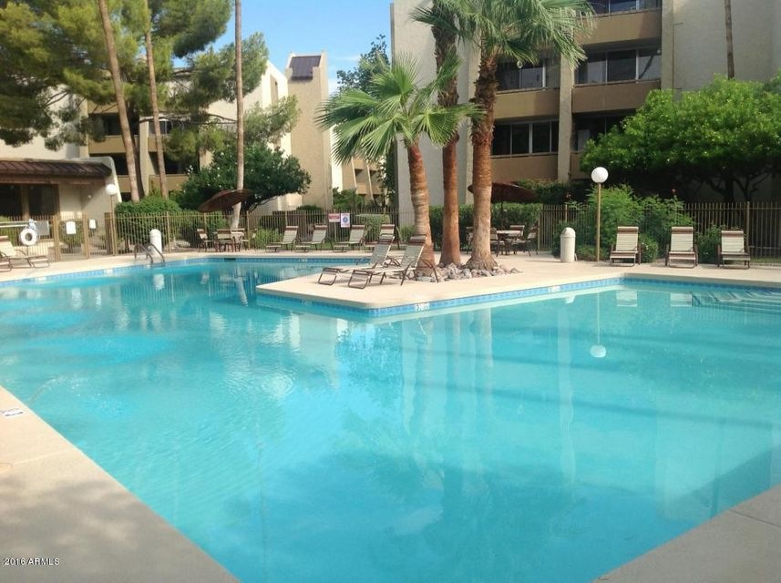 pool