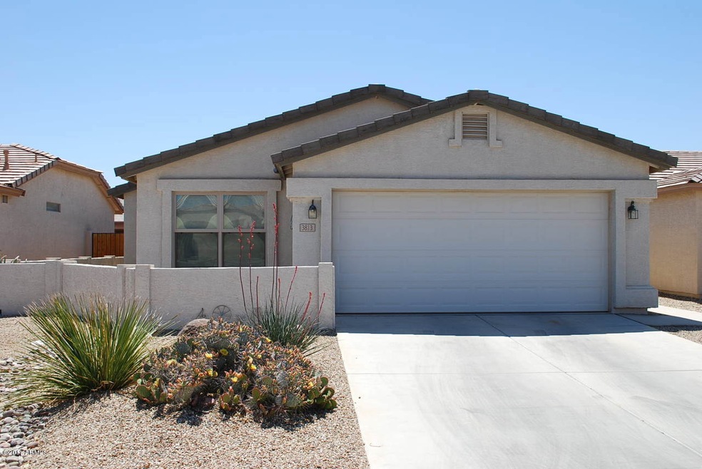 3813 E. Hazeltine front