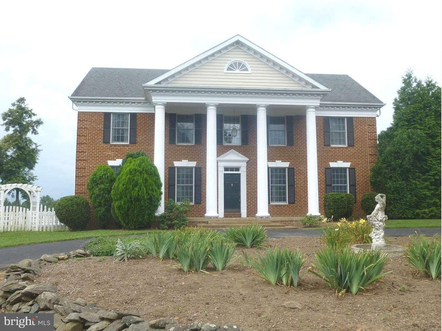 35233 Snickersville Turnpike, Round Hill, VA 20141 - photo 1