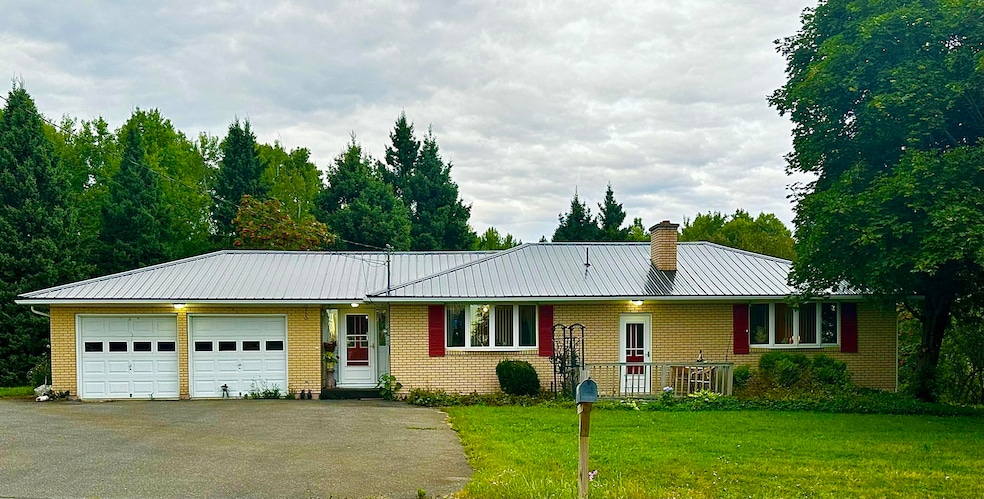 For Sale $309,000 • Co-Listing Agent