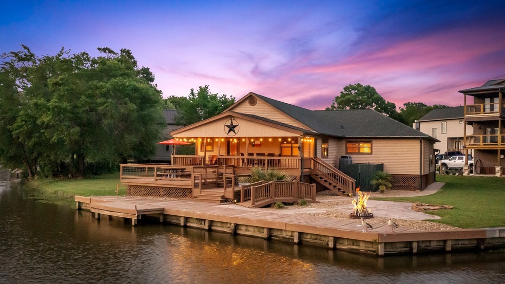 16 Wild Iris Ct, Huntsville, TX 77340 - photo 1