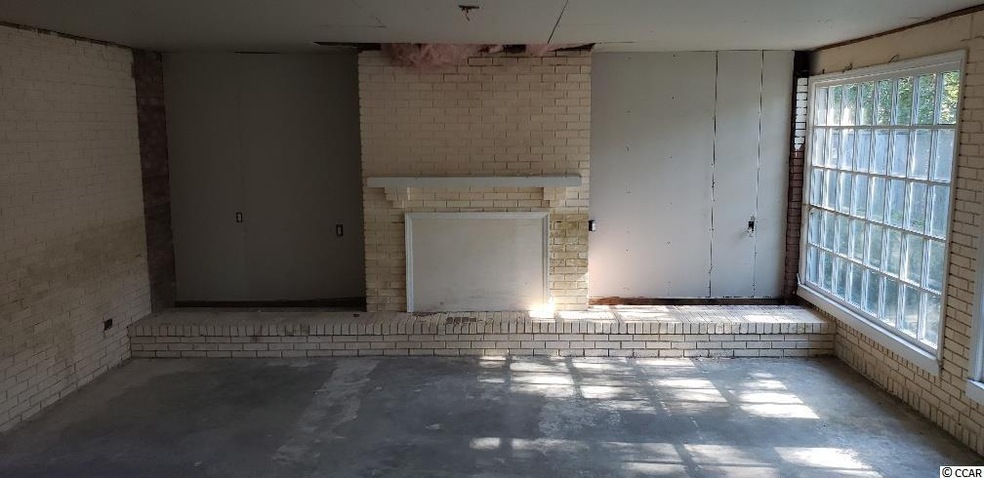 203 Long Ave, Conway, SC 29526 - photo 1