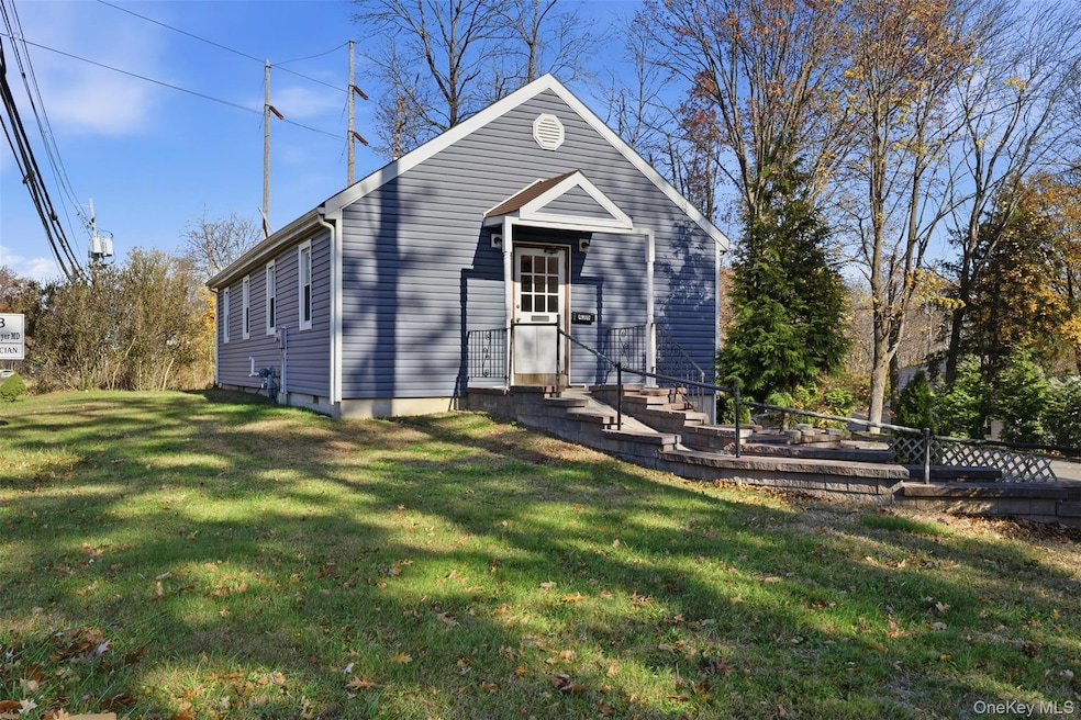 For Sale $599,995 • Co-Listing Agent