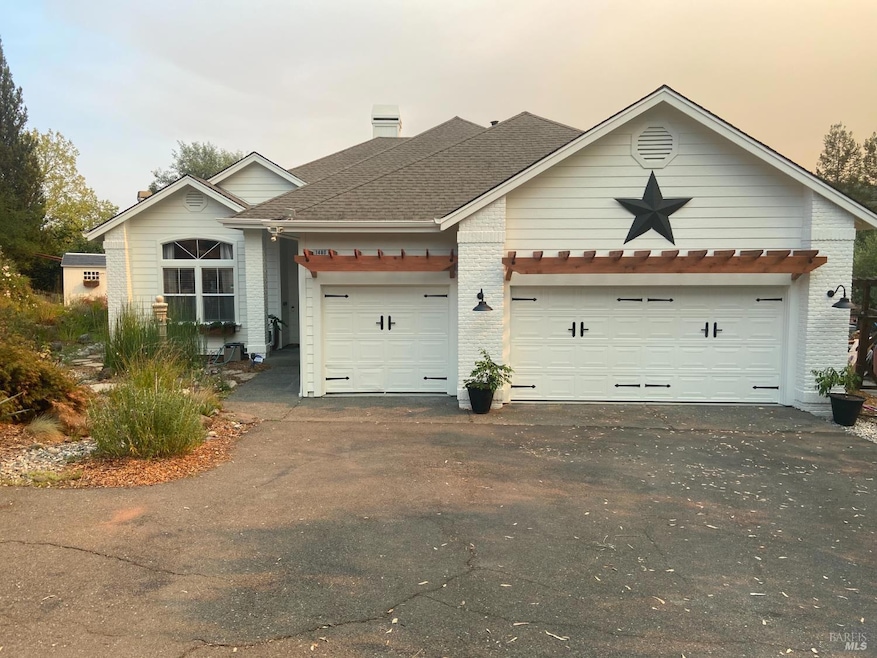 Sold $1,225,000 • Co-Listing Agent