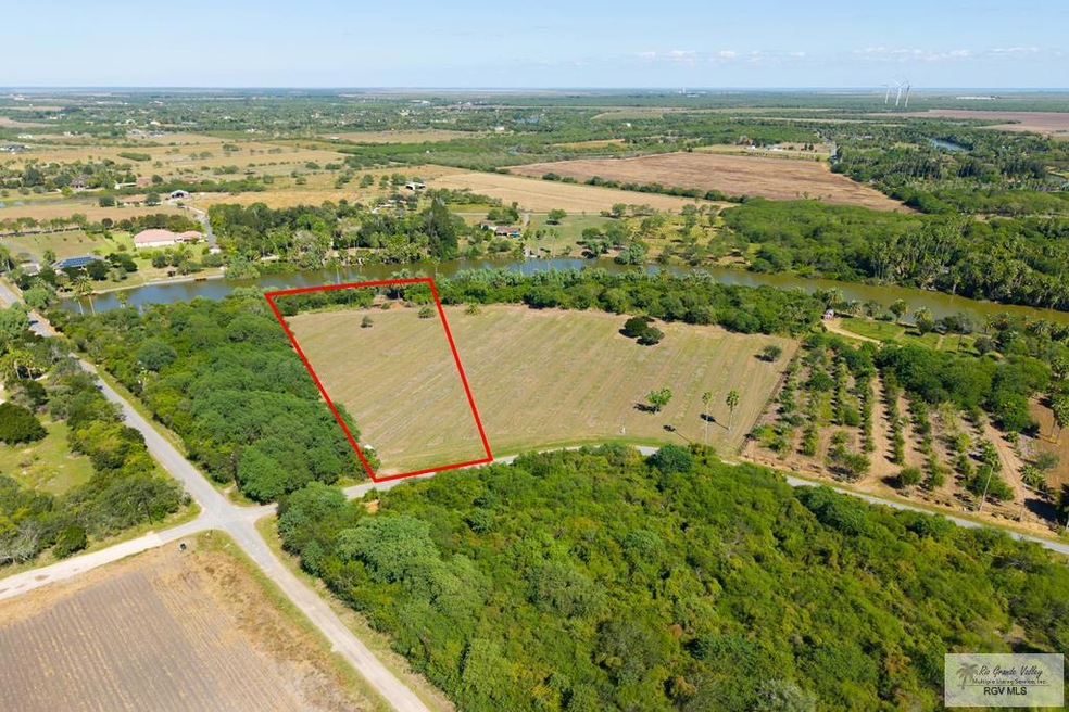 Lot 2 W Resaca unit 2, Bayview, TX 78566 - photo 1