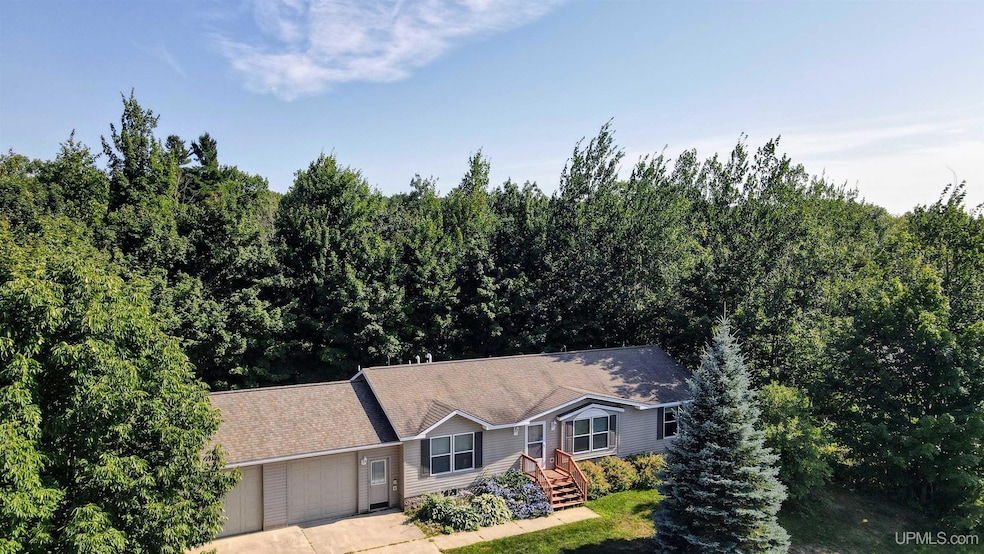 For Sale $279,900 • Co-Listing Agent