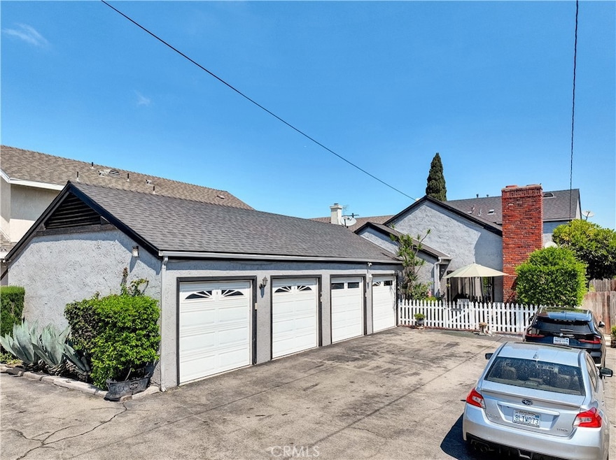 416 Hamilton St, Costa Mesa, CA 92627 - photo 1