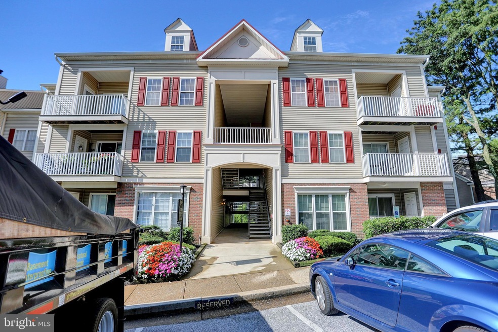 2205 Falls Gable Ln unit C, Baltimore, MD 21209 - photo 1