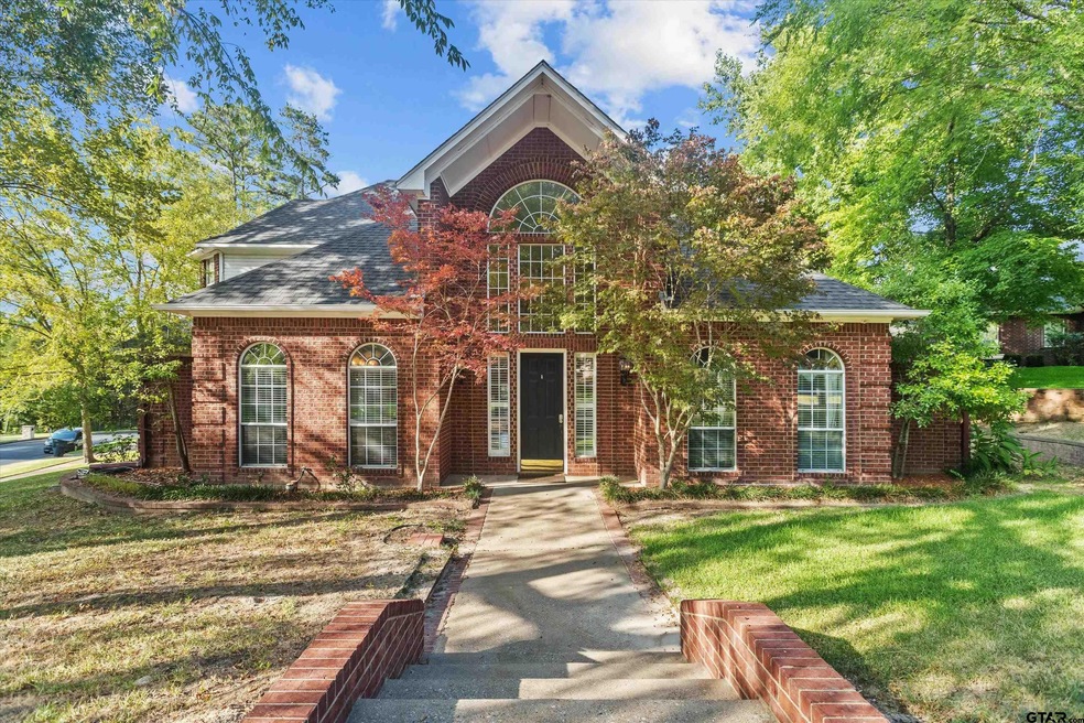 1216 1216 Ashwood, Tyler, TX 75703 - photo 1