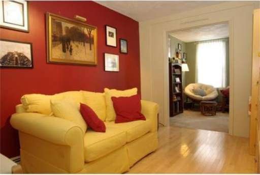 146 Salem St unit 4, Boston, MA 02113 - photo 1