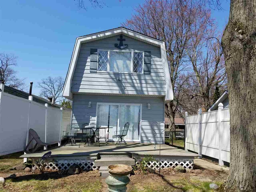 7793 N Tippecanoe Dr, Walkerton, IN 46574 - photo 1