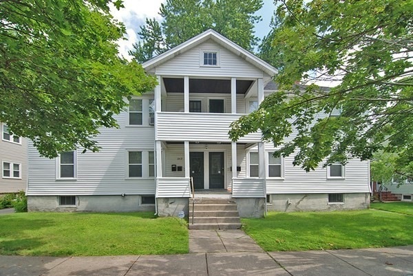 264 Robbins St unit A, Waltham, MA 02453 - photo 1