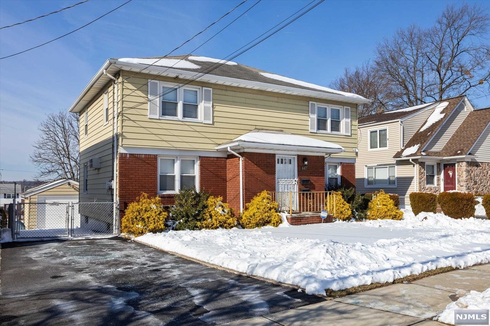 647 Chase Ave, Lyndhurst, NJ 07071 - photo 1