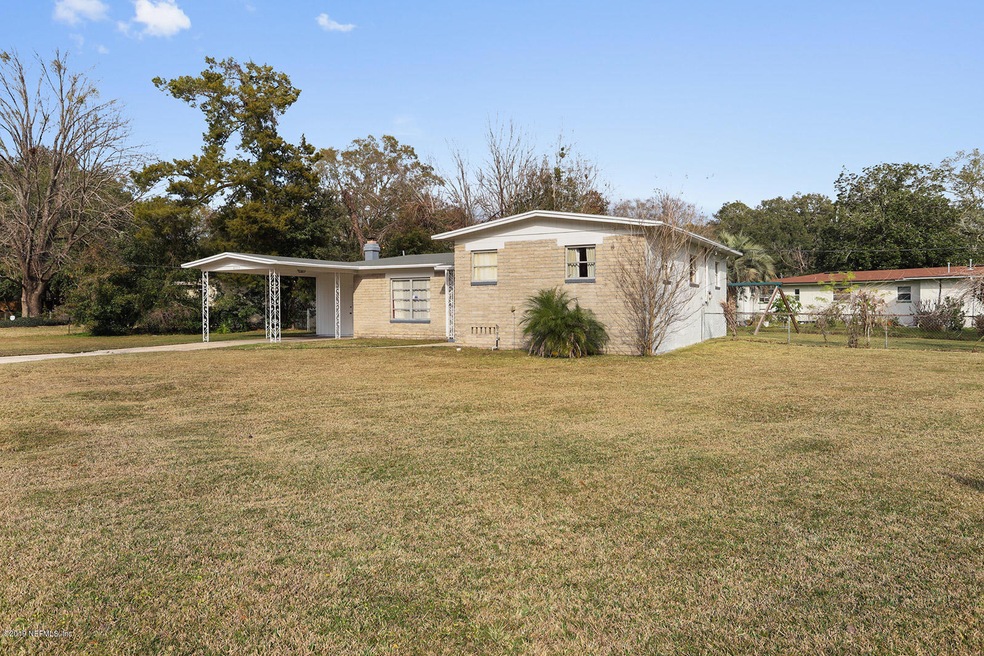 4319 Ish Brant Ct W, Jacksonville, FL 32210 - photo 1