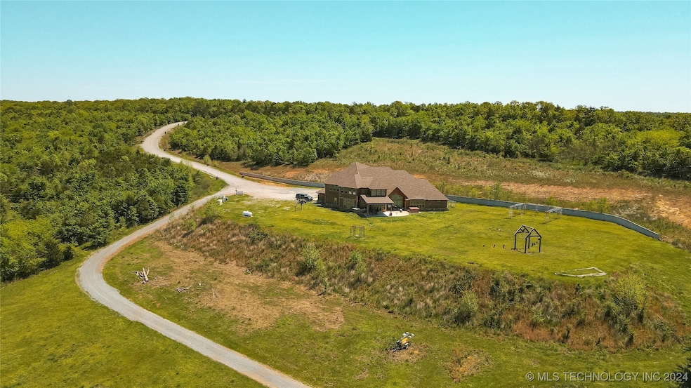 12246 NE 120th Rd, Red Oak, OK 74563 - photo 1