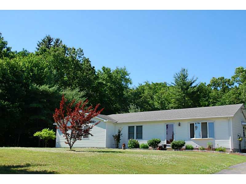 178 Farnum Pike, Smithfield, RI 02917 - photo 1