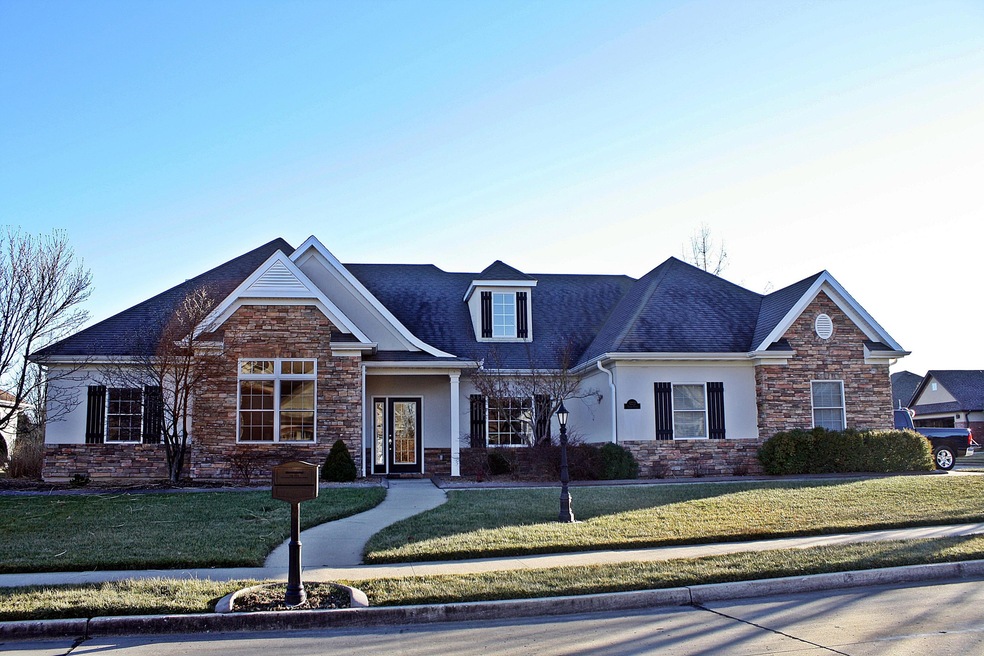 1222 Tartan Place