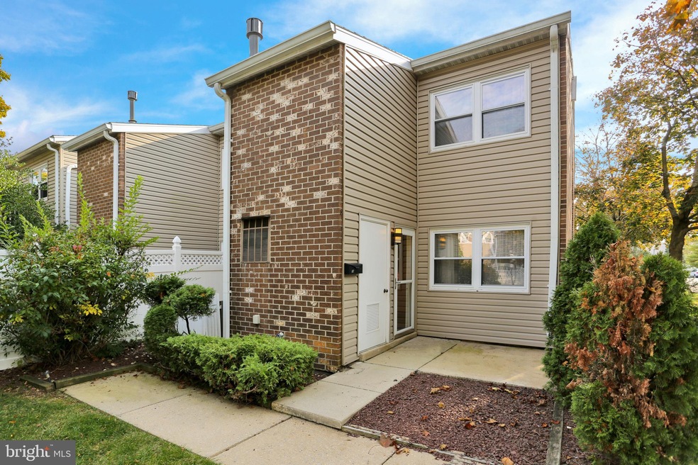 2904 State Hill Rd unit F8, Wyomissing, PA 19610 - photo 1