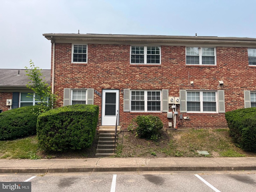 9691 Hagel Cir unit 38/E, Lorton, VA 22079 - photo 1