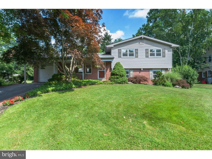 7 Winding Way, Malvern, PA 19355 - photo 1