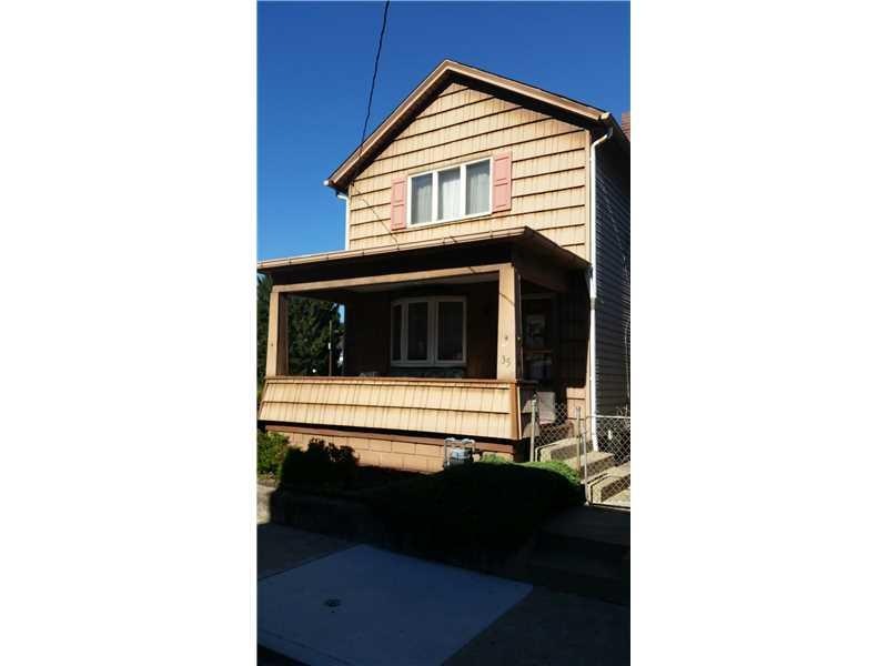 Exterior Front. LARGE 2 BEDROOM 1 BATH HOME. HAS D