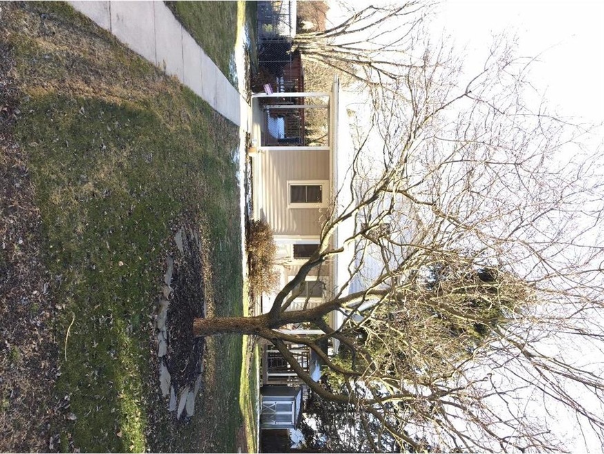 309 E Dutton Mill Rd, Brookhaven, PA 19015 - photo 1