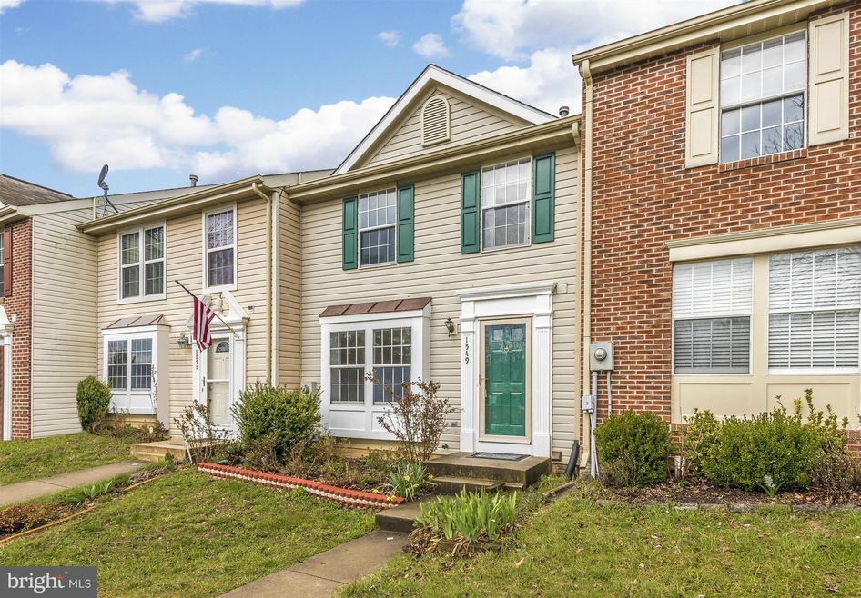 1549 Saint Lawrence Ct, Frederick, MD 21701 - photo 1