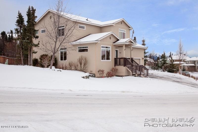 Exterior - Street View-20141205-1865