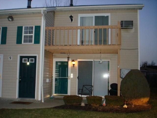 Exterior Front Upper Unit Condo - No Special Asses