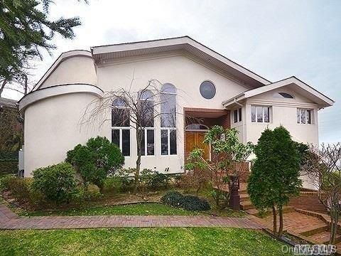 15 Woodland Rd, Glen Cove, NY 11542 - photo 1