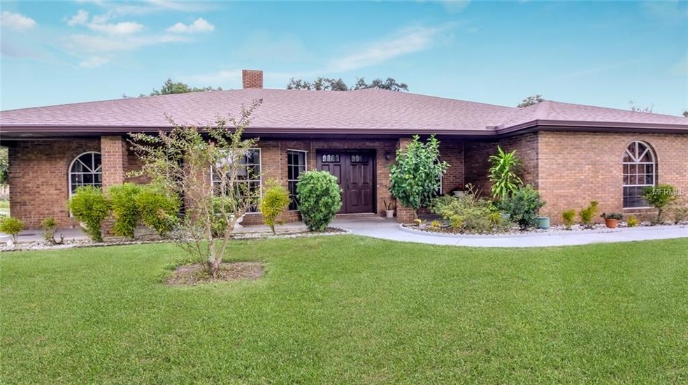 Beautiful Covered Front Entry