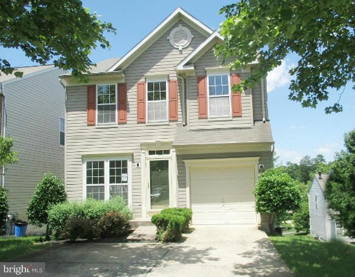 8318 Lyndhurst St, Laurel, MD 20724 - photo 1