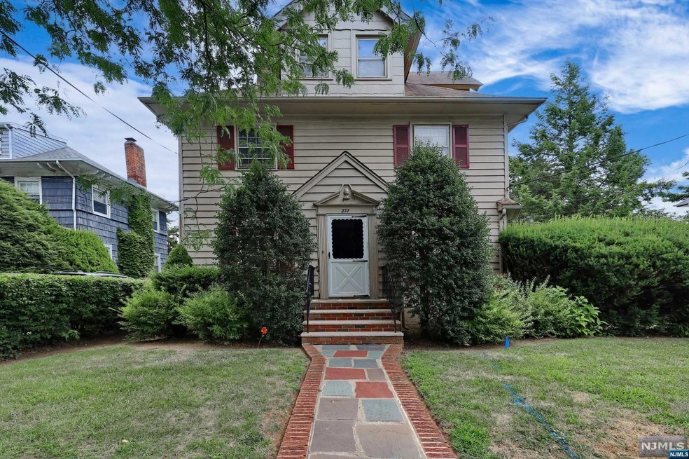 227 High St, Passaic, NJ 07055 - photo 1