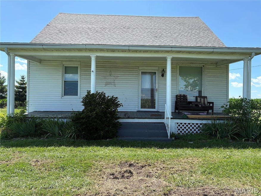 98 SW 200 Ave, Carrollton, IL 62016 - photo 1