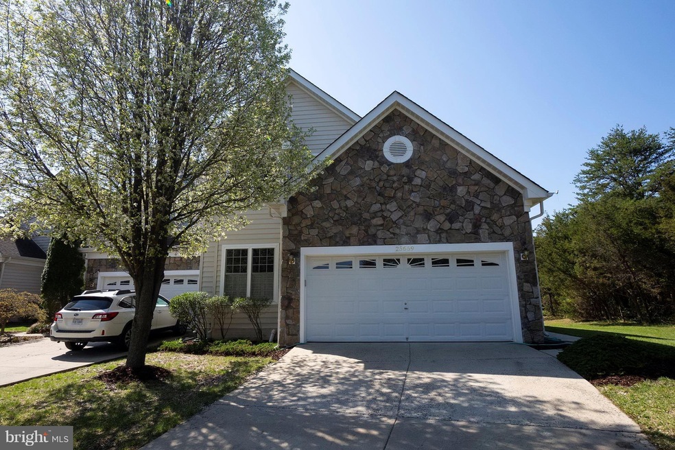 25669 Tremaine Terrace, Chantilly, VA 20152 - photo 1