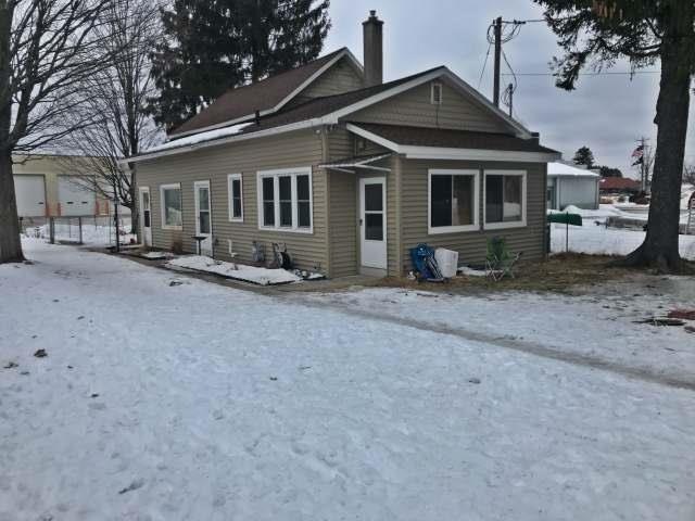 115 S Railway St, Tomahawk, WI 54487 - photo 1