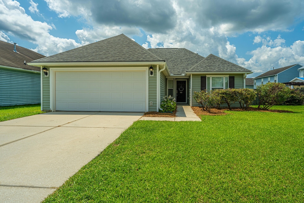 503MapletonLane005