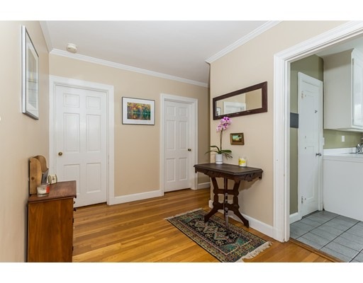 35 Chiswick Rd unit 5, Brighton, MA 02135 - photo 1