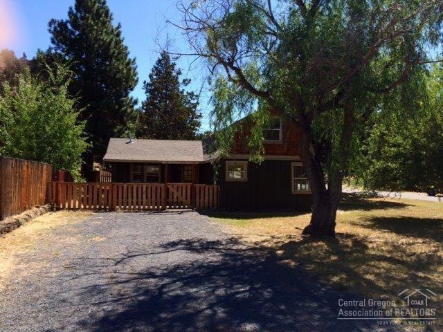 802 NE 12th St, Bend, OR 97701 - photo 1