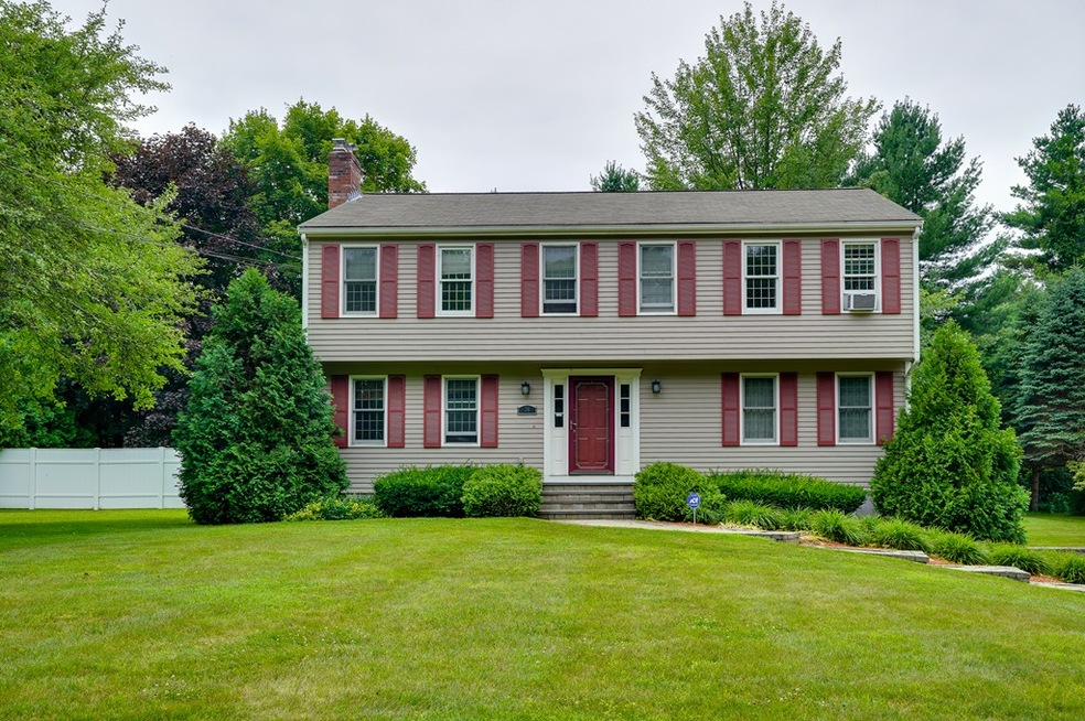 36 Davis St, Northborough, MA 01532 - photo 1