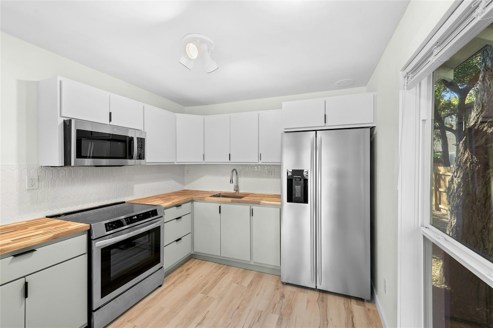 1507 Holly St unit A, Austin, TX 78702 - photo 1