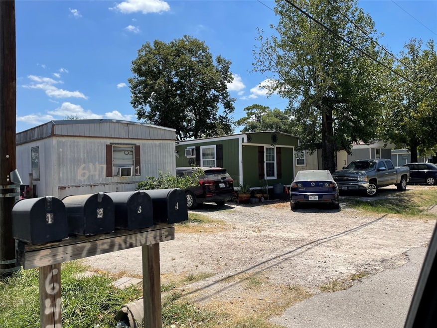 647 Frankie St, Houston, TX 77015 - photo 1