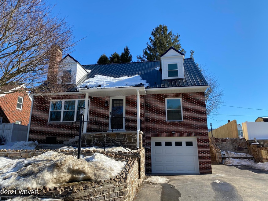 224 Center St, Lock Haven, PA 17745 - photo 1