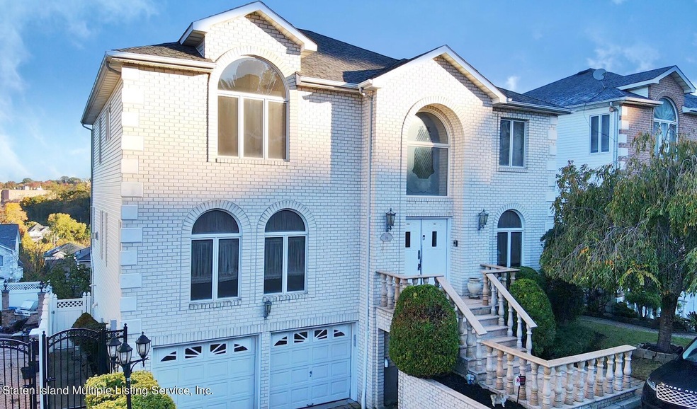 70 Michael Loop, Staten Island, NY 10301 - photo 1