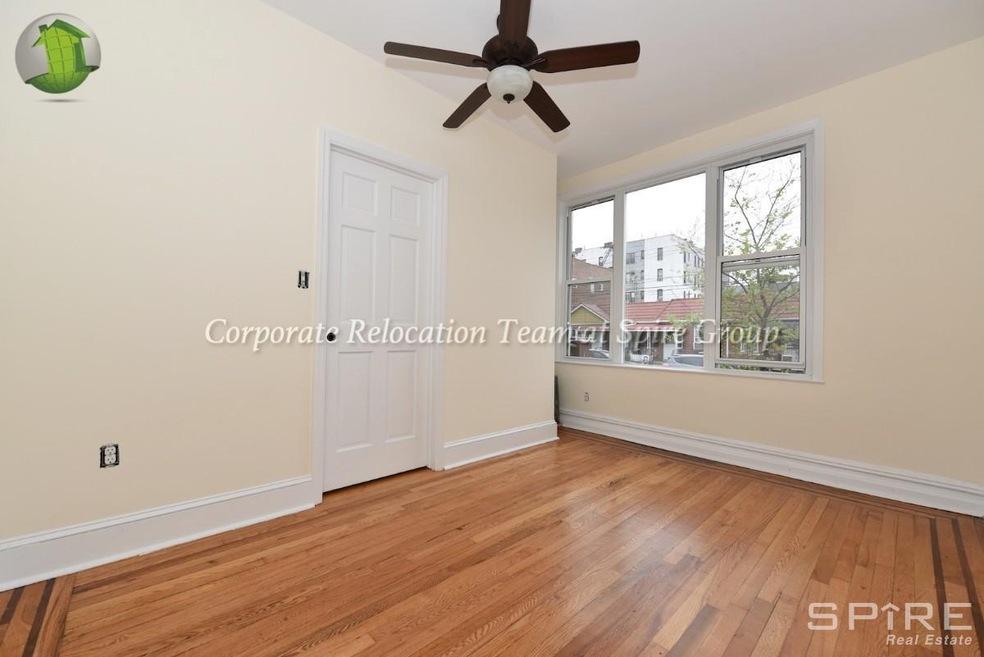 25-29 45th St unit 1, Astoria, NY 11103 - photo 1