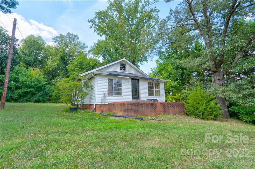 2534 Oak Grove Rd, Shelby, NC 28150 - photo 1