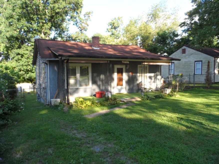 2210 Midway St, Johnson City, TN 37601 - photo 1