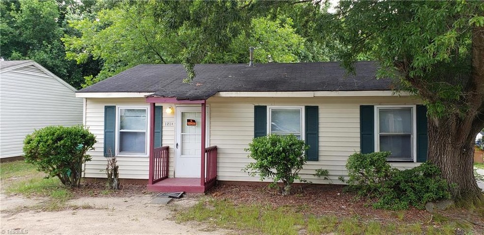1218 R C Baldwin Ave, High Point, NC 27260 - photo 1