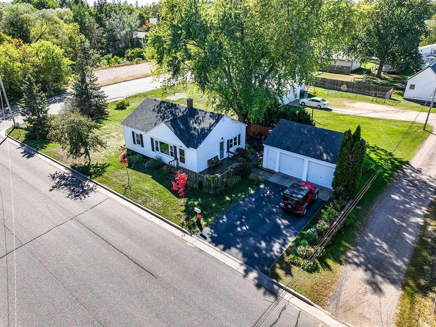 118 S 5th St, Tomahawk, WI 54487 - photo 1