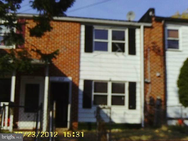 352 Bigley Ave, Halethorpe, MD 21227 - photo 1